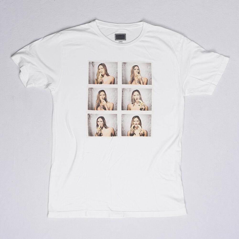 Photo Print Graphic Tee Mens L White Banana Pin Up Photo Booth Made in USA NWOT